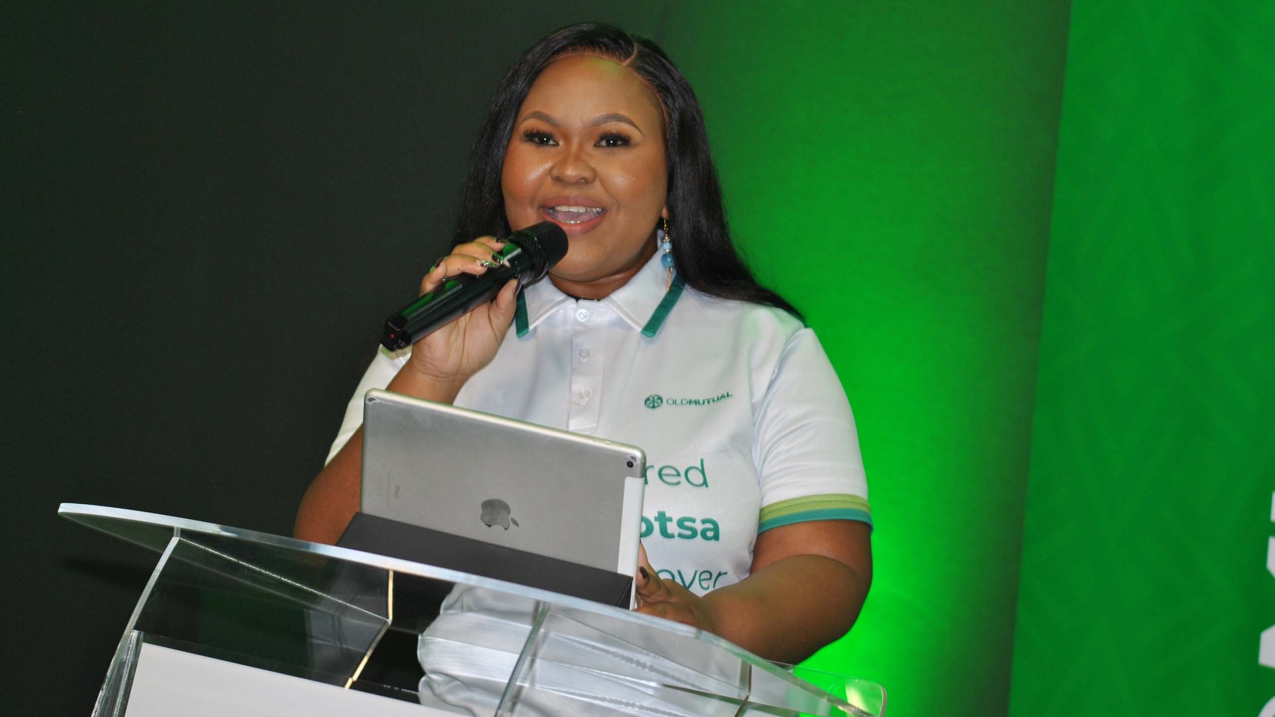 Banomile Hlatshwayo, Business Development Manager, giving an overview of the product. 